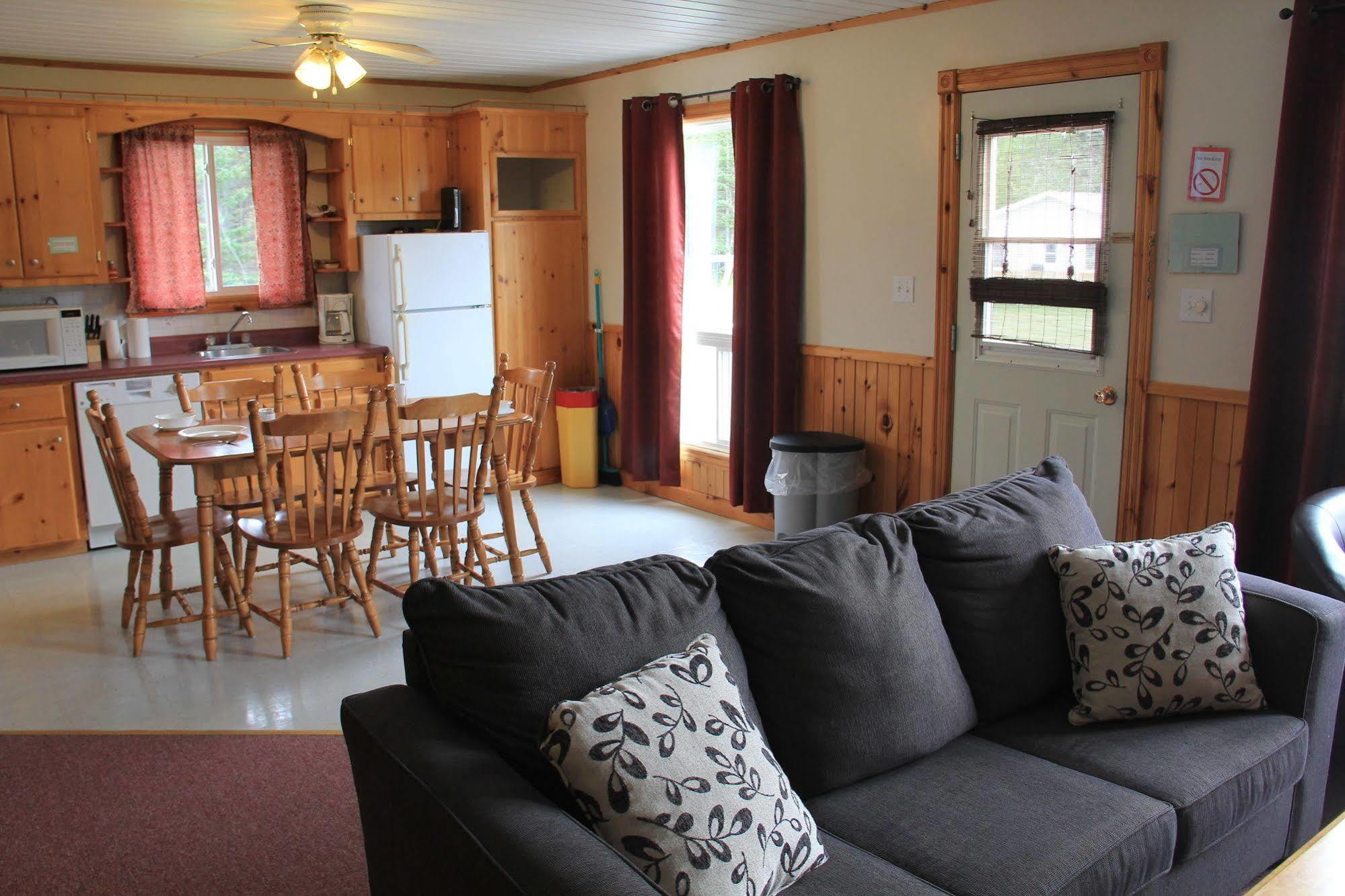 Hidden Acres Cottages Cavendish Buitenkant foto