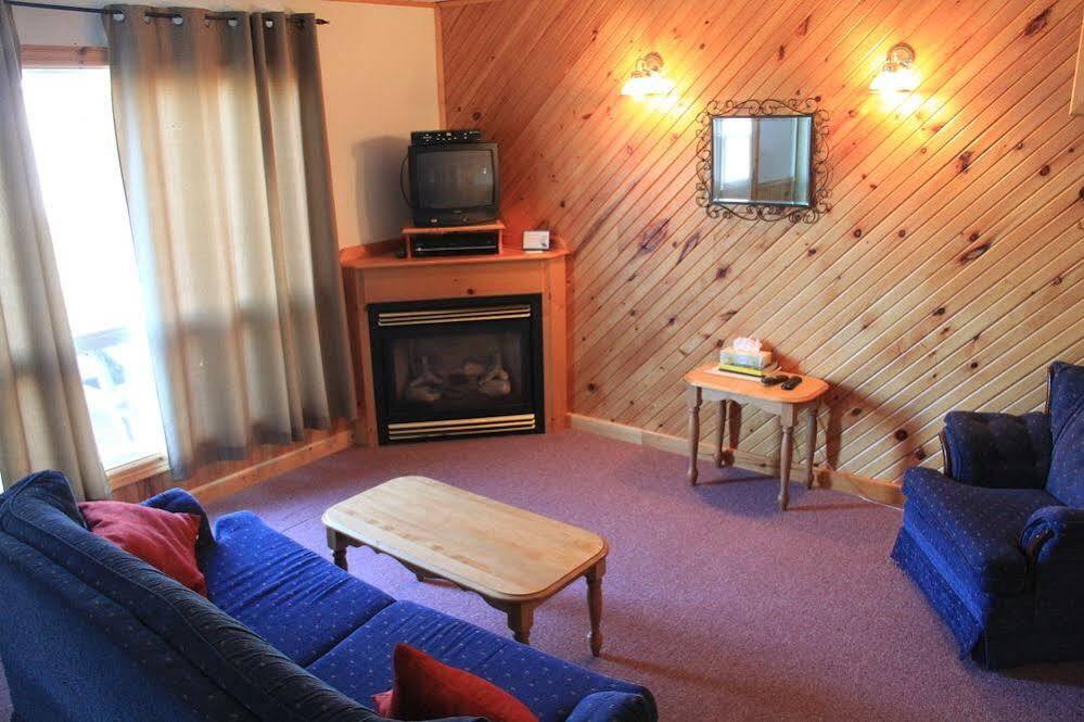 Hidden Acres Cottages Cavendish Buitenkant foto